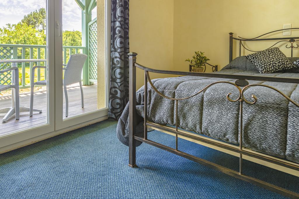 Hotel Minvielle - Residence Les Oliviers Segos Екстер'єр фото