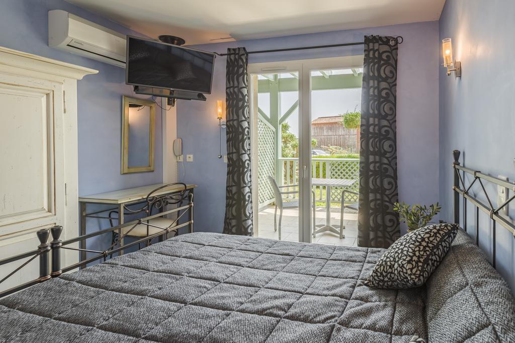 Hotel Minvielle - Residence Les Oliviers Segos Екстер'єр фото